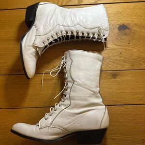 Vintage Laredo prairie dove lace-up western boots white 9